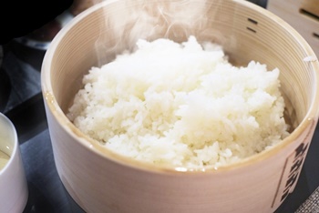 フランス人のお米談義～粘り気のあるお米は「人生の落伍者」的な扱いになる？
